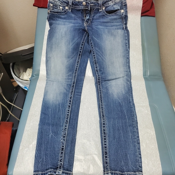 Jeans - Picture 4 of 4